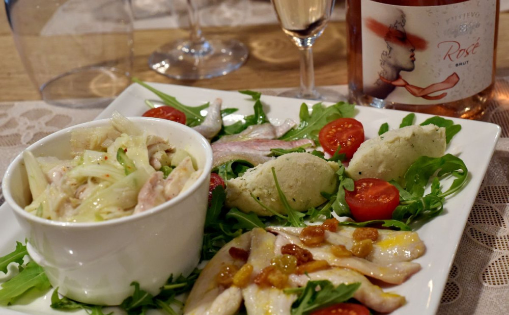 4 Tris hladnih predjela i Kutjevo Rose premium brut