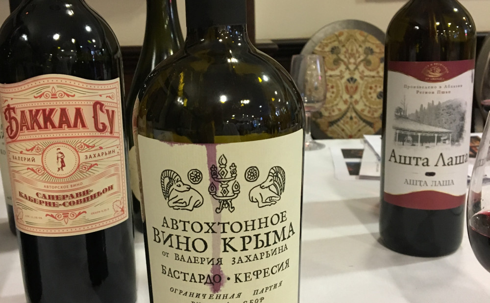 Ruska dobra vina s Krima koja smo ocjenjivali u Sočiju 